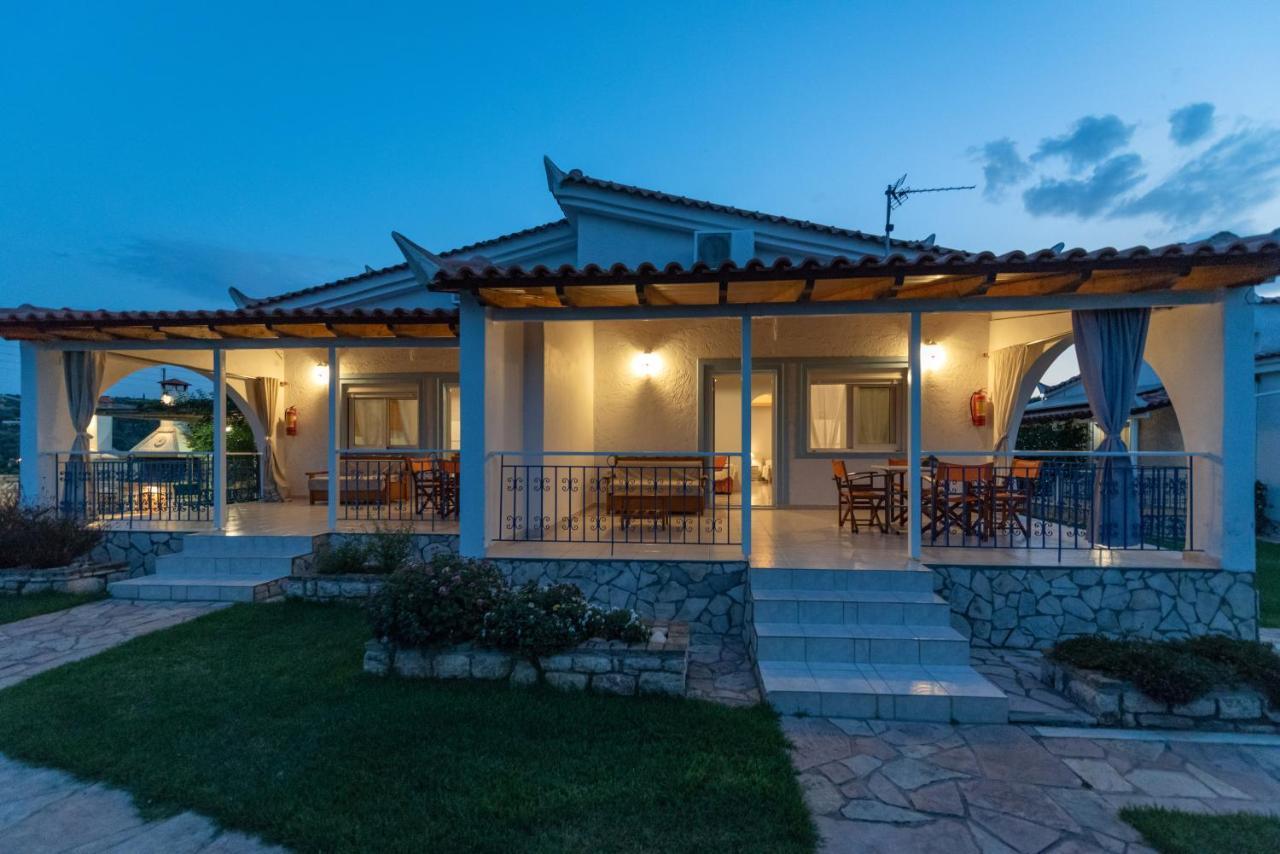 Villa Tasos Koutsoubos Koróni Exterior foto